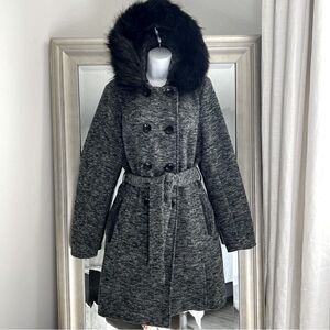 ESTABLISHED 1962 CB Black & White BELTED Hooded COAT Fur Trim Size M.